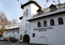 „Călător prin tradiţii” – Ateliere pentru copii la Muzeul Satului din Capitală