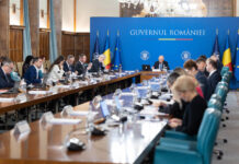 Guvernul a prelungit prin ordonanţă de urgenţă facilităţile de transport pentru pensionari și alte categorii sociale