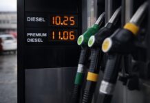 Prețurile carburanților cresc în toate marile orașe: motorina premium a sărit de 11 lei pe 29 martie 2026