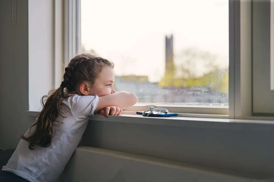 Foto: https://www.thesun.co.uk/news/34997327/kids-referred-mental-health/