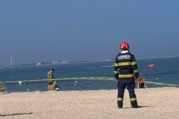 Foto: https://anchetaonline.ro/alerta-litoral-drona-fost-gasita-mare-mamaia-video-335939/