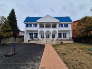 scoala gimnaziala 3 pipera 3